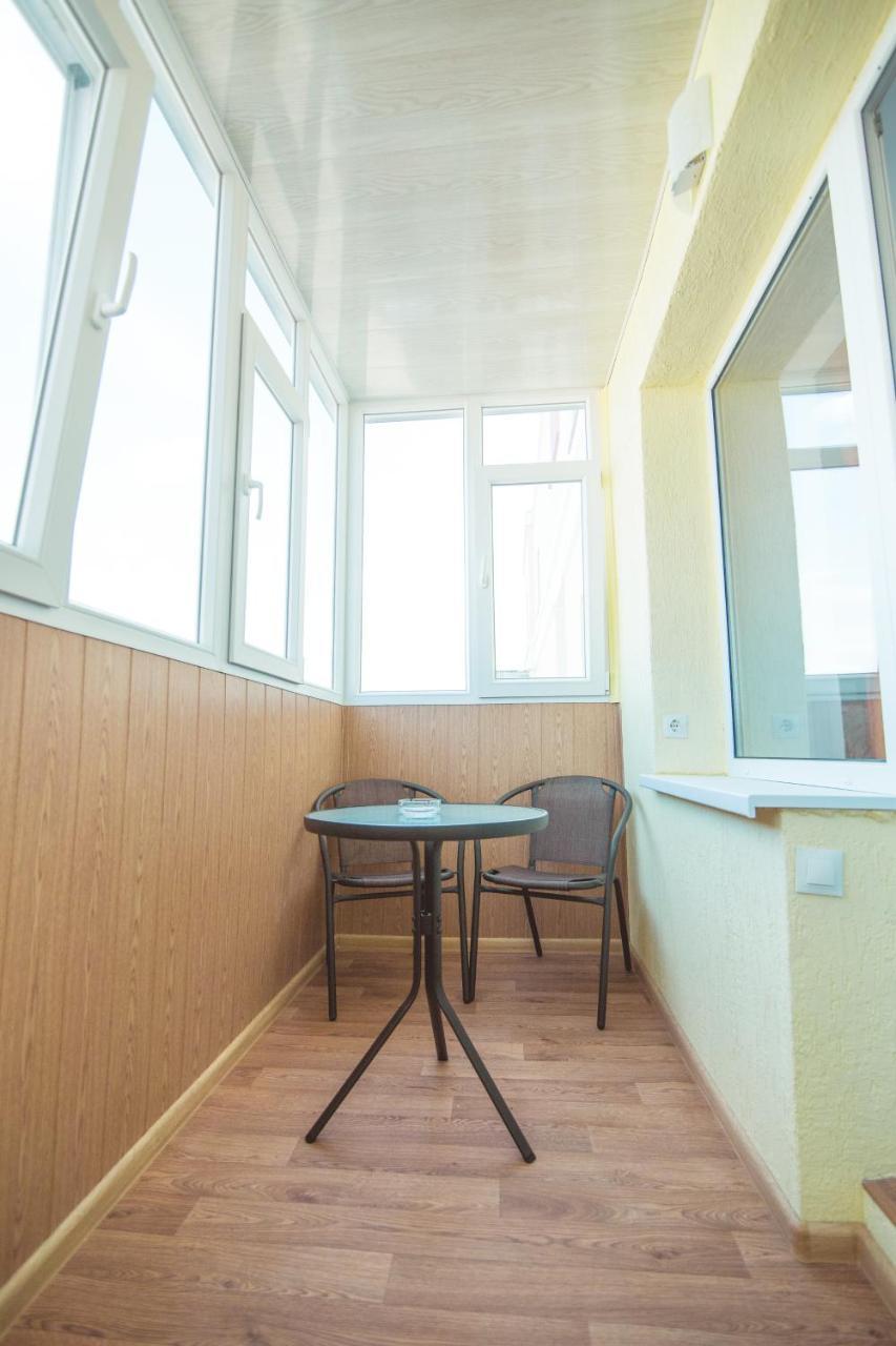 Vip Apartmen Harkovskaya スームィ エクステリア 写真