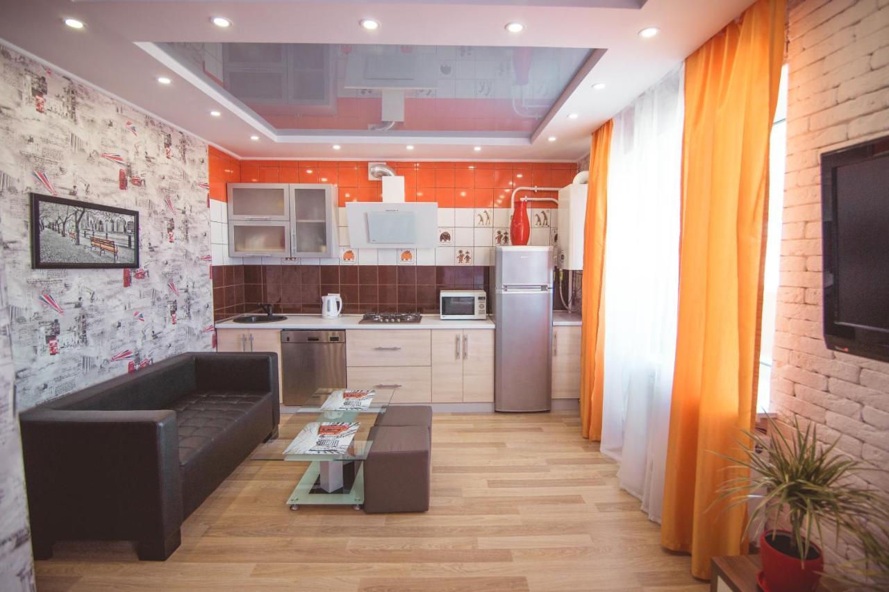 Vip Apartmen Harkovskaya スームィ エクステリア 写真